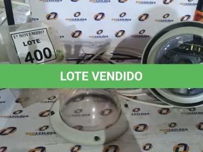 LOTE 400 - 01 CÂMERA DOME MARCA AVIGILON. (NO ESTADO) ATENÇÃO! FAZER A VISITAÇÃO ANTES DE ARREMATAR, NÃO SABEMOS SE FUNCIONA, LEILÃO NÃO TEM GARANTIA E NEM DEVOLUÇÃO, SUJEITO A POSSÍVEIS AVARIAS VISÍVEIS/OCULTAS E/OU AUSÊNCIA DE COMPONENTES.