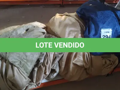 LOTE 294 - 01 LOTE COM VÁRIAS CORTINAS. (NO ESTADO) ATENÇÃO! FAZER A VISITAÇÃO ANTES DE ARREMATAR, NÃO SABEMOS SE FUNCIONA, LEILÃO NÃO TEM GARANTIA E NEM DEVOLUÇÃO, SUJEITO A POSSÍVEIS AVARIAS VISÍVEIS/OCULTAS E/OU AUSÊNCIA DE COMPONENTES.