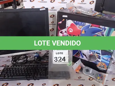 LOTE 324 - 01 COMPUTADOR ARCADE COM 02 CONTROLES E JOGAS INSTALADOS. (NO ESTADO) ATENÇÃO! FAZER A VISITAÇÃO ANTES DE ARREMATAR, NÃO SABEMOS SE FUNCIONA, LEILÃO NÃO TEM GARANTIA E NEM DEVOLUÇÃO, SUJEITO A POSSÍVEIS AVARIAS VISÍVEIS/OCULTAS E/OU AUSÊNCIA DE COMPONENTES.