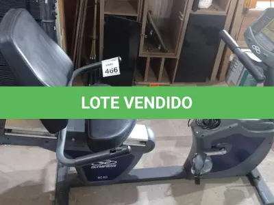 LOTE 466 - 01 BICICLETA ERGOMÉTRICA RECLINADA MARCA OLYMPIKUS. (NO ESTADO) ATENÇÃO! FAZER A VISITAÇÃO ANTES DE ARREMATAR, NÃO SABEMOS SE FUNCIONA, LEILÃO NÃO TEM GARANTIA E NEM DEVOLUÇÃO, SUJEITO A POSSÍVEIS AVARIAS VISÍVEIS/OCULTAS E/OU AUSÊNCIA DE COMPONENTES.