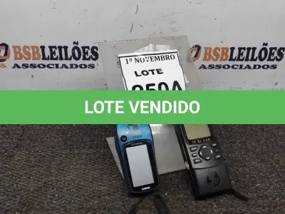 LOTE 250 - 02 GPS MARCA GARMIN MODELOS 12XL E LEGEND. (NO ESTADO) ATENÇÃO! FAZER A VISITAÇÃO ANTES DE ARREMATAR, NÃO SABEMOS SE FUNCIONA, LEILÃO NÃO TEM GARANTIA E NEM DEVOLUÇÃO, SUJEITO A POSSÍVEIS AVARIAS VISÍVEIS/OCULTAS E/OU AUSÊNCIA DE COMPONENTES.