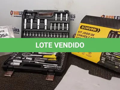 LOTE 205 - KIT JOGO DE CHAVES CATRACA SOQUETE 95PEÇAS COM MALETA (PRODUTO NOVO). (NO ESTADO) ATENÇÃO! FAZER A VISITAÇÃO ANTES DE ARREMATAR, NÃO SABEMOS SE FUNCIONA, LEILÃO NÃO TEM GARANTIA E NEM DEVOLUÇÃO, SUJEITO A POSSÍVEIS AVARIAS VISÍVEIS/OCULTAS E/OU AUSÊNCIA DE COMPONENTES.
