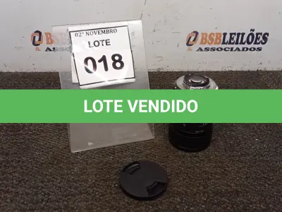 LOTE 018 - 01 LENTE DE CÂMERA 18-35MM MARCA SIGMA. (NO ESTADO) ATENÇÃO! FAZER A VISITAÇÃO ANTES DE ARREMATAR, NÃO SABEMOS SE FUNCIONA, LEILÃO NÃO TEM GARANTIA E NEM DEVOLUÇÃO, SUJEITO A POSSÍVEIS AVARIAS VISÍVEIS/OCULTAS E/OU AUSÊNCIA DE COMPONENTES.