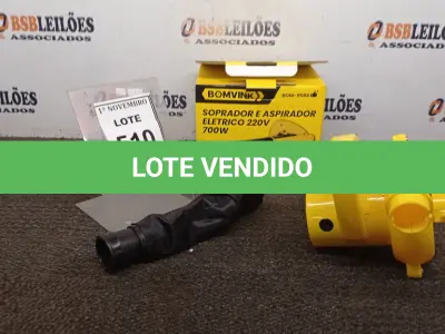 LOTE 510 - 01 SOPRADOR E ASPIRADOR ELÉTRICO 220V 700W 13600RPM (PRODUTO NOVO) (NO ESTADO) ATENÇÃO! FAZER A VISITAÇÃO ANTES DE ARREMATAR, NÃO SABEMOS SE FUNCIONA, LEILÃO NÃO TEM GARANTIA E NEM DEVOLUÇÃO, SUJEITO A POSSÍVEIS AVARIAS VISÍVEIS/OCULTAS E/OU AUSÊNCIA DE COMPONENTES.
