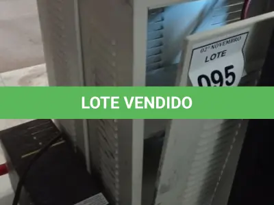 LOTE 095 - 02 BANCOS DE BATERIAS VAZIOS E 01 NOBREAK MARCA LACERDA. (NO ESTADO) ATENÇÃO! FAZER A VISITAÇÃO ANTES DE ARREMATAR, NÃO SABEMOS SE FUNCIONA, LEILÃO NÃO TEM GARANTIA E NEM DEVOLUÇÃO, SUJEITO A POSSÍVEIS AVARIAS VISÍVEIS/OCULTAS E/OU AUSÊNCIA DE COMPONENTES.