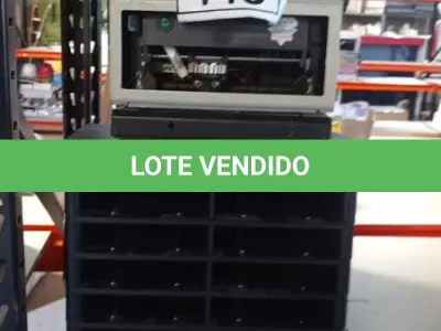LOTE 443 - 01 GERADOR DE SINAIS DE RF PORTÁTIL, 01 ESTAÇÃO DE CARREGAMENTO MÚLTIPLO PARA POWER BANKS E 05 RELOGIOS DE PONTO PARA RETIRADA DE PEÇAS. (NO ESTADO) ATENÇÃO! FAZER A VISITAÇÃO ANTES DE ARREMATAR, NÃO SABEMOS SE FUNCIONA, LEILÃO NÃO TEM GARANTIA E NEM DEVOLUÇÃO, SUJEITO A POSSÍVEIS AVARIAS VISÍVEIS/OCULTAS E/OU AUSÊNCIA DE COMPONENTES.