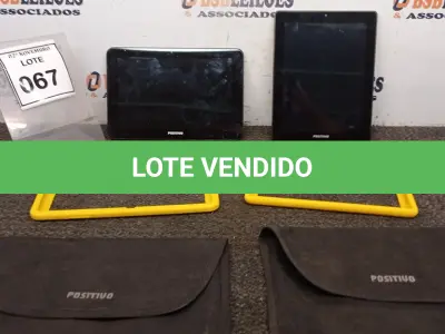 LOTE 067 - 02 TABLETS MARCA POSITIVO COM CAPA. (NO ESTADO) ATENÇÃO! FAZER A VISITAÇÃO ANTES DE ARREMATAR, NÃO SABEMOS SE FUNCIONA, LEILÃO NÃO TEM GARANTIA E NEM DEVOLUÇÃO, SUJEITO A POSSÍVEIS AVARIAS VISÍVEIS/OCULTAS E/OU AUSÊNCIA DE COMPONENTES.