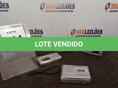 LOTE 014 - 04 GRAVADORES DE VOZ DE MARCAS E MODELOS DIVERSOS. (NO ESTADO) ATENÇÃO! FAZER A VISITAÇÃO ANTES DE ARREMATAR, NÃO SABEMOS SE FUNCIONA, LEILÃO NÃO TEM GARANTIA E NEM DEVOLUÇÃO, SUJEITO A POSSÍVEIS AVARIAS VISÍVEIS/OCULTAS E/OU AUSÊNCIA DE COMPONENTES.
