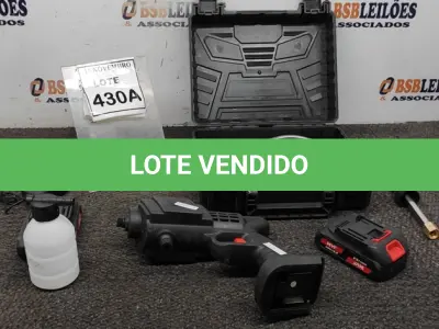 LOTE 430 - 01 LAVADORA DE PRESSÃO A BATERIA. (NO ESTADO) ATENÇÃO! FAZER A VISITAÇÃO ANTES DE ARREMATAR, NÃO SABEMOS SE FUNCIONA, LEILÃO NÃO TEM GARANTIA E NEM DEVOLUÇÃO, SUJEITO A POSSÍVEIS AVARIAS VISÍVEIS/OCULTAS E/OU AUSÊNCIA DE COMPONENTES.