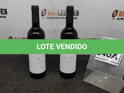 LOTE 240 - 02 GARRAFAS DE VINHO TINTO SECO VALA REAL PORTUGUÊS SAFRA 2019 750ML. (NO ESTADO) ATENÇÃO! FAZER A VISITAÇÃO ANTES DE ARREMATAR, NÃO SABEMOS SE FUNCIONA, LEILÃO NÃO TEM GARANTIA E NEM DEVOLUÇÃO, SUJEITO A POSSÍVEIS AVARIAS VISÍVEIS/OCULTAS E/OU AUSÊNCIA DE COMPONENTES.