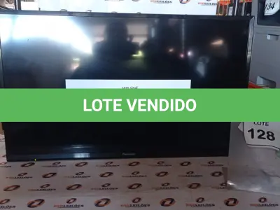 LOTE 128 - 01 TV PANASONIC. (NO ESTADO) ATENÇÃO! FAZER A VISITAÇÃO ANTES DE ARREMATAR, NÃO SABEMOS SE FUNCIONA, LEILÃO NÃO TEM GARANTIA E NEM DEVOLUÇÃO, SUJEITO A POSSÍVEIS AVARIAS VISÍVEIS/OCULTAS E/OU AUSÊNCIA DE COMPONENTES.