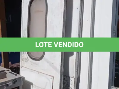 LOTE 470 - 02 PORTAS E 02 PLACAS PARA CÂMARA FRIA E 01 CARRINHO DE LIMPEZA INCOMPLETO. (NO ESTADO) ATENÇÃO! FAZER A VISITAÇÃO ANTES DE ARREMATAR, NÃO SABEMOS SE FUNCIONA, LEILÃO NÃO TEM GARANTIA E NEM DEVOLUÇÃO, SUJEITO A POSSÍVEIS AVARIAS VISÍVEIS/OCULTAS E/OU AUSÊNCIA DE COMPONENTES.