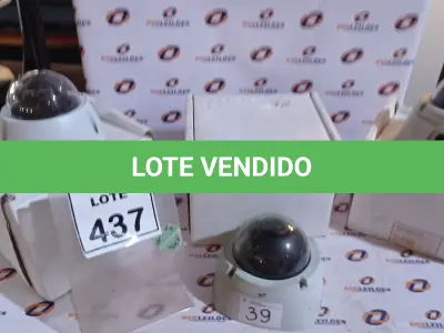 LOTE 437 - 03 CÂMERAS DOME MARCA AVIGILON. (NO ESTADO) ATENÇÃO! FAZER A VISITAÇÃO ANTES DE ARREMATAR, NÃO SABEMOS SE FUNCIONA, LEILÃO NÃO TEM GARANTIA E NEM DEVOLUÇÃO, SUJEITO A POSSÍVEIS AVARIAS VISÍVEIS/OCULTAS E/OU AUSÊNCIA DE COMPONENTES.