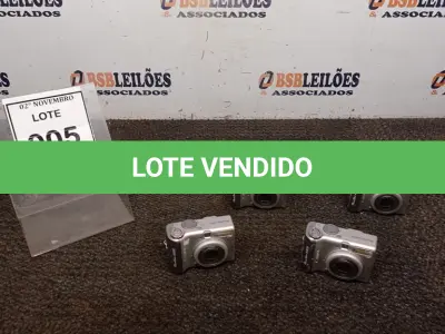 LOTE 005 - 05 CÂMERAS FOTOGRÁFICAS MODELO POWERSHOT A520 MARCA CANON (NO ESTADO) ATENÇÃO! FAZER A VISITAÇÃO ANTES DE ARREMATAR, NÃO SABEMOS SE FUNCIONA, LEILÃO NÃO TEM GARANTIA E NEM DEVOLUÇÃO, SUJEITO A POSSÍVEIS AVARIAS VISÍVEIS/OCULTAS E/OU AUSÊNCIA DE COMPONENTES.