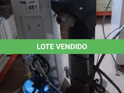LOTE 461 - 01 BEBEDOURO PARA GARRAFÃO, 01 CATRACA DE PORTARIA, 01 BOMBA DE ENGRAXAR E 01 CARRINHO PARA MARCAÇÃO DE LINHAS. (NO ESTADO) ATENÇÃO! FAZER A VISITAÇÃO ANTES DE ARREMATAR, NÃO SABEMOS SE FUNCIONA, LEILÃO NÃO TEM GARANTIA E NEM DEVOLUÇÃO, SUJEITO A POSSÍVEIS AVARIAS VISÍVEIS/OCULTAS E/OU AUSÊNCIA DE COMPONENTES.