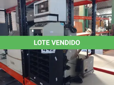 LOTE 443 - 01 GERADOR DE SINAIS DE RF PORTÁTIL, 01 ESTAÇÃO DE CARREGAMENTO MÚLTIPLO PARA POWER BANKS E 05 RELOGIOS DE PONTO PARA RETIRADA DE PEÇAS. (NO ESTADO) ATENÇÃO! FAZER A VISITAÇÃO ANTES DE ARREMATAR, NÃO SABEMOS SE FUNCIONA, LEILÃO NÃO TEM GARANTIA E NEM DEVOLUÇÃO, SUJEITO A POSSÍVEIS AVARIAS VISÍVEIS/OCULTAS E/OU AUSÊNCIA DE COMPONENTES.