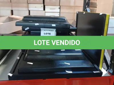LOTE 455 - 08 MONITORES DE MARCAS E MODELOS DIVERSOS. (NO ESTADO) ATENÇÃO! FAZER A VISITAÇÃO ANTES DE ARREMATAR, NÃO SABEMOS SE FUNCIONA, LEILÃO NÃO TEM GARANTIA E NEM DEVOLUÇÃO, SUJEITO A POSSÍVEIS AVARIAS VISÍVEIS/OCULTAS E/OU AUSÊNCIA DE COMPONENTES.