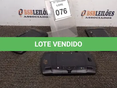 LOTE 076 - 03 TABLETS MARCA MOTOROLA. (NO ESTADO) ATENÇÃO! FAZER A VISITAÇÃO ANTES DE ARREMATAR, NÃO SABEMOS SE FUNCIONA, LEILÃO NÃO TEM GARANTIA E NEM DEVOLUÇÃO, SUJEITO A POSSÍVEIS AVARIAS VISÍVEIS/OCULTAS E/OU AUSÊNCIA DE COMPONENTES.