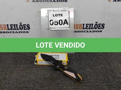 LOTE 050 - 01 CANIVETE TÁTICO DAS FORÇAS ESPECIAIS AMERICANA. (NO ESTADO) ATENÇÃO! FAZER A VISITAÇÃO ANTES DE ARREMATAR, NÃO SABEMOS SE FUNCIONA, LEILÃO NÃO TEM GARANTIA E NEM DEVOLUÇÃO, SUJEITO A POSSÍVEIS AVARIAS VISÍVEIS/OCULTAS E/OU AUSÊNCIA DE COMPONENTES.