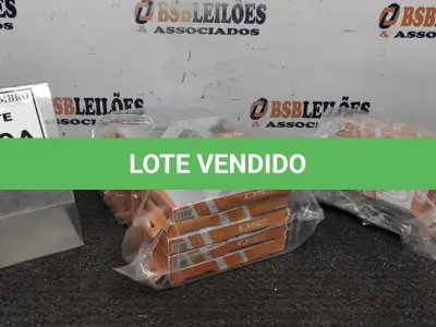 LOTE 420 - 01 LOTE COM GRANDE QUANTIDADE DE FONES DE OUVIDO. (NO ESTADO) ATENÇÃO! FAZER A VISITAÇÃO ANTES DE ARREMATAR, NÃO SABEMOS SE FUNCIONA, LEILÃO NÃO TEM GARANTIA E NEM DEVOLUÇÃO, SUJEITO A POSSÍVEIS AVARIAS VISÍVEIS/OCULTAS E/OU AUSÊNCIA DE COMPONENTES.