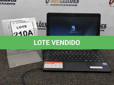 LOTE 210 - 01 NOTEBOOK TELA 11.6’’ 2GB DE MEMÓRIA MARCA SAMSUNG. (NO ESTADO) ATENÇÃO! FAZER A VISITAÇÃO ANTES DE ARREMATAR, NÃO SABEMOS SE FUNCIONA, LEILÃO NÃO TEM GARANTIA E NEM DEVOLUÇÃO, SUJEITO A POSSÍVEIS AVARIAS VISÍVEIS/OCULTAS E/OU AUSÊNCIA DE COMPONENTES.