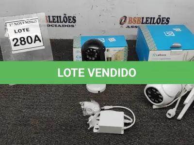LOTE 280 - 01 CÂMERA INTERNA E 01 CÂMERA EXTERNA IP WI-FI APPS YOOSEE. (NO ESTADO) ATENÇÃO! FAZER A VISITAÇÃO ANTES DE ARREMATAR, NÃO SABEMOS SE FUNCIONA, LEILÃO NÃO TEM GARANTIA E NEM DEVOLUÇÃO, SUJEITO A POSSÍVEIS AVARIAS VISÍVEIS/OCULTAS E/OU AUSÊNCIA DE COMPONENTES.