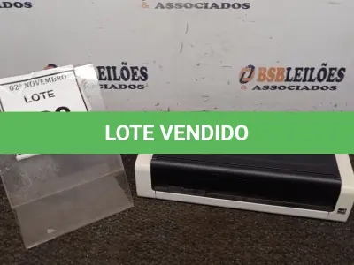 LOTE 028 - 01 SCANNER MODELO ADS-1250W MARCA BROTHER. (NO ESTADO) ATENÇÃO! FAZER A VISITAÇÃO ANTES DE ARREMATAR, NÃO SABEMOS SE FUNCIONA, LEILÃO NÃO TEM GARANTIA E NEM DEVOLUÇÃO, SUJEITO A POSSÍVEIS AVARIAS VISÍVEIS/OCULTAS E/OU AUSÊNCIA DE COMPONENTES.