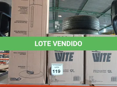 LOTE 119 - 02 LIXEIRAS INOX SEM TAMPA E 01 DISPENSE DE ÁLCOOL EM GEL COM PEDAL. (NO ESTADO) ATENÇÃO! FAZER A VISITAÇÃO ANTES DE ARREMATAR, NÃO SABEMOS SE FUNCIONA, LEILÃO NÃO TEM GARANTIA E NEM DEVOLUÇÃO, SUJEITO A POSSÍVEIS AVARIAS VISÍVEIS/OCULTAS E/OU AUSÊNCIA DE COMPONENTES.