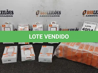 LOTE 400 - 01 LOTE COM VÁRIOS CARREGADORES DE CELULAR. (NO ESTADO) ATENÇÃO! FAZER A VISITAÇÃO ANTES DE ARREMATAR, NÃO SABEMOS SE FUNCIONA, LEILÃO NÃO TEM GARANTIA E NEM DEVOLUÇÃO, SUJEITO A POSSÍVEIS AVARIAS VISÍVEIS/OCULTAS E/OU AUSÊNCIA DE COMPONENTES.