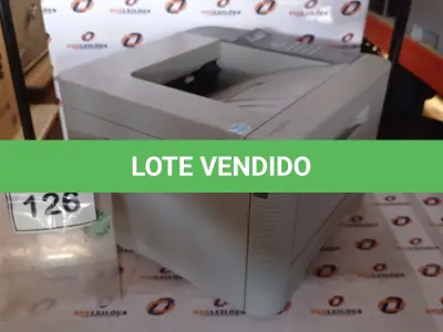 LOTE 126 - 01 IMPRESSORA MODELO ML-3750ND MARCA SAMSUNG. (NO ESTADO) ATENÇÃO! FAZER A VISITAÇÃO ANTES DE ARREMATAR, NÃO SABEMOS SE FUNCIONA, LEILÃO NÃO TEM GARANTIA E NEM DEVOLUÇÃO, SUJEITO A POSSÍVEIS AVARIAS VISÍVEIS/OCULTAS E/OU AUSÊNCIA DE COMPONENTES.