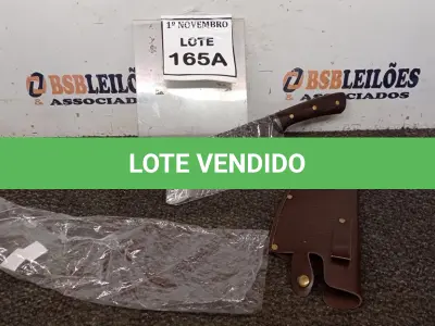 LOTE 165 - 01 CUTELO RÚSTICO FULL TANG CABO DE MADEIRA   COM BAINHA (PRODUTO NOVO). (NO ESTADO) ATENÇÃO! FAZER A VISITAÇÃO ANTES DE ARREMATAR, NÃO SABEMOS SE FUNCIONA, LEILÃO NÃO TEM GARANTIA E NEM DEVOLUÇÃO, SUJEITO A POSSÍVEIS AVARIAS VISÍVEIS/OCULTAS E/OU AUSÊNCIA DE COMPONENTES.