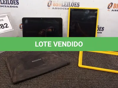 LOTE 082 - 02 TABLETS MARCA POSITIVO COM CAPA. (NO ESTADO) ATENÇÃO! FAZER A VISITAÇÃO ANTES DE ARREMATAR, NÃO SABEMOS SE FUNCIONA, LEILÃO NÃO TEM GARANTIA E NEM DEVOLUÇÃO, SUJEITO A POSSÍVEIS AVARIAS VISÍVEIS/OCULTAS E/OU AUSÊNCIA DE COMPONENTES.