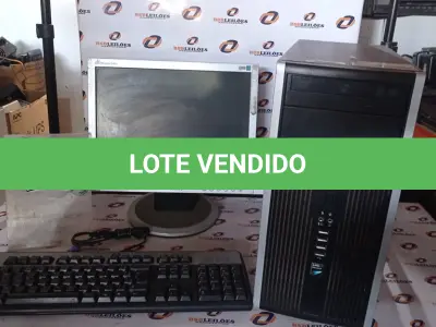 LOTE 135 - 01 MONITOR LCD MARCA SAMSUNG, 01 TECLADO E 01 CPU MARCA HP. (NO ESTADO) ATENÇÃO! FAZER A VISITAÇÃO ANTES DE ARREMATAR, NÃO SABEMOS SE FUNCIONA, LEILÃO NÃO TEM GARANTIA E NEM DEVOLUÇÃO, SUJEITO A POSSÍVEIS AVARIAS VISÍVEIS/OCULTAS E/OU AUSÊNCIA DE COMPONENTES.