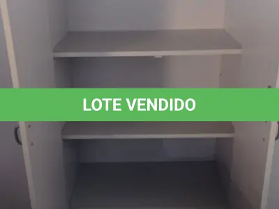 LOTE 359 - 01 ARMÁRIO ALTO PARA ESCRITÓRIO. (NO ESTADO) ATENÇÃO! FAZER A VISITAÇÃO ANTES DE ARREMATAR, NÃO SABEMOS SE FUNCIONA, LEILÃO NÃO TEM GARANTIA E NEM DEVOLUÇÃO, SUJEITO A POSSÍVEIS AVARIAS VISÍVEIS/OCULTAS E/OU AUSÊNCIA DE COMPONENTES.