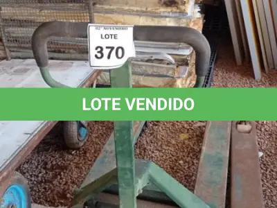 LOTE 370 - 01 PALETEIRA. (NO ESTADO) ATENÇÃO! FAZER A VISITAÇÃO ANTES DE ARREMATAR, NÃO SABEMOS SE FUNCIONA, LEILÃO NÃO TEM GARANTIA E NEM DEVOLUÇÃO, SUJEITO A POSSÍVEIS AVARIAS VISÍVEIS/OCULTAS E/OU AUSÊNCIA DE COMPONENTES.