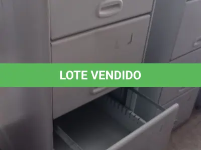 LOTE 281 - 01 ARQUIVO DE AÇO COM 04 GAVETAS. (NO ESTADO) ATENÇÃO! FAZER A VISITAÇÃO ANTES DE ARREMATAR, NÃO SABEMOS SE FUNCIONA, LEILÃO NÃO TEM GARANTIA E NEM DEVOLUÇÃO, SUJEITO A POSSÍVEIS AVARIAS VISÍVEIS/OCULTAS E/OU AUSÊNCIA DE COMPONENTES.