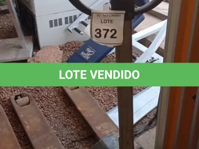 LOTE 372 - 01 PALETEIRA. (NO ESTADO) ATENÇÃO! FAZER A VISITAÇÃO ANTES DE ARREMATAR, NÃO SABEMOS SE FUNCIONA, LEILÃO NÃO TEM GARANTIA E NEM DEVOLUÇÃO, SUJEITO A POSSÍVEIS AVARIAS VISÍVEIS/OCULTAS E/OU AUSÊNCIA DE COMPONENTES.