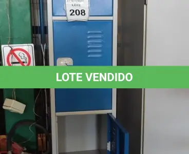 LOTE 208 - 01 ARMÁRIO DE AÇO DE 04 PORTAS COM TRANCA. (NO ESTADO) ATENÇÃO! FAZER A VISITAÇÃO ANTES DE ARREMATAR, NÃO SABEMOS SE FUNCIONA, LEILÃO NÃO TEM GARANTIA E NEM DEVOLUÇÃO, SUJEITO A POSSÍVEIS AVARIAS VISÍVEIS/OCULTAS E/OU AUSÊNCIA DE COMPONENTES.
