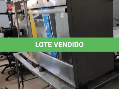 LOTE 266 - 01 FOGÃO A GÁS 05 BOCAS, 01 BANCADA EM INOX E 01 CARRINHO EM INOX. (NO ESTADO) ATENÇÃO! FAZER A VISITAÇÃO ANTES DE ARREMATAR, NÃO SABEMOS SE FUNCIONA, LEILÃO NÃO TEM GARANTIA E NEM DEVOLUÇÃO, SUJEITO A POSSÍVEIS AVARIAS VISÍVEIS/OCULTAS E/OU AUSÊNCIA DE COMPONENTES.