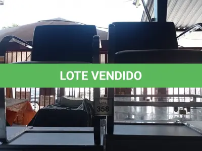 LOTE 358 - 02 CADEIRAS COM PÉS FIXOS. (NO ESTADO) ATENÇÃO! FAZER A VISITAÇÃO ANTES DE ARREMATAR, NÃO SABEMOS SE FUNCIONA, LEILÃO NÃO TEM GARANTIA E NEM DEVOLUÇÃO, SUJEITO A POSSÍVEIS AVARIAS VISÍVEIS/OCULTAS E/OU AUSÊNCIA DE COMPONENTES.