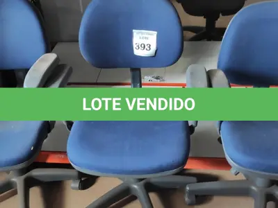 LOTE 393 - 03 CADEIRAS DE ESCRITÓRIO. (NO ESTADO) ATENÇÃO! FAZER A VISITAÇÃO ANTES DE ARREMATAR, NÃO SABEMOS SE FUNCIONA, LEILÃO NÃO TEM GARANTIA E NEM DEVOLUÇÃO, SUJEITO A POSSÍVEIS AVARIAS VISÍVEIS/OCULTAS E/OU AUSÊNCIA DE COMPONENTES.