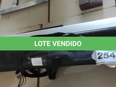LOTE 254 - 02 EXPOSITORES DE CARTAZES. (NO ESTADO) ATENÇÃO! FAZER A VISITAÇÃO ANTES DE ARREMATAR, NÃO SABEMOS SE FUNCIONA, LEILÃO NÃO TEM GARANTIA E NEM DEVOLUÇÃO, SUJEITO A POSSÍVEIS AVARIAS VISÍVEIS/OCULTAS E/OU AUSÊNCIA DE COMPONENTES.