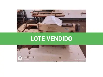 LOTE 075 - 03 MÁQUINAS DE COSTURA INDUSTRIAL, SENDO 01 TIPO OVERLOK, INDUSTRIAL C/ MOTOR TRIFÁSICO 1/4, C/ 5000 RPM, 01 AGULHA. LUBRIFICAÇÃO AUTOMÁTICA, C/ MESA MOD. 737.MARCA GENSY, 01 TIPO PREGADEIRA DE BOTÃO, INDUSTRIAL, CORTA FRIO AUTOMÁTICO, LUBRIFICAÇÃO AUTOMÁTICA, MOTOR DE 3600 A 4000 RPM, MESA MOD. NB373, E 01 COMPLETA, MESA, MOTOR TRIF. MARCA SUNSTAR. (NO ESTADO DE CONSERVAÇÃO QUE SE ENCONTRAM)