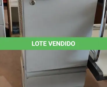 LOTE 204 - 02 ARMÁRIOS BAIXOS COM 01 GAVETA E SUPORTE PARA CPU. (NO ESTADO) ATENÇÃO! FAZER A VISITAÇÃO ANTES DE ARREMATAR, NÃO SABEMOS SE FUNCIONA, LEILÃO NÃO TEM GARANTIA E NEM DEVOLUÇÃO, SUJEITO A POSSÍVEIS AVARIAS VISÍVEIS/OCULTAS E/OU AUSÊNCIA DE COMPONENTES.