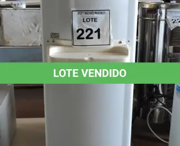 LOTE 221 - 01 BEBEDOURO PARA GARRAFÃO 220V. (NO ESTADO) ATENÇÃO! FAZER A VISITAÇÃO ANTES DE ARREMATAR, NÃO SABEMOS SE FUNCIONA, LEILÃO NÃO TEM GARANTIA E NEM DEVOLUÇÃO, SUJEITO A POSSÍVEIS AVARIAS VISÍVEIS/OCULTAS E/OU AUSÊNCIA DE COMPONENTES.