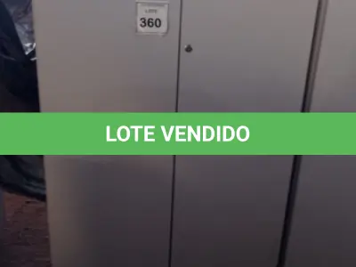LOTE 360 - 01 ARMÁRIO ALTO PARA ESCRITÓRIO COM 02 PORTAS. (NO ESTADO) ATENÇÃO! FAZER A VISITAÇÃO ANTES DE ARREMATAR, NÃO SABEMOS SE FUNCIONA, LEILÃO NÃO TEM GARANTIA E NEM DEVOLUÇÃO, SUJEITO A POSSÍVEIS AVARIAS VISÍVEIS/OCULTAS E/OU AUSÊNCIA DE COMPONENTES.