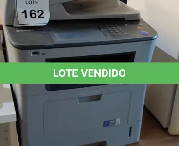 LOTE 162 - 01 IMPRESSORA MULTIFUNCIONAL MODELO SCX-5835NX MARCA SAMSUNG. (NO ESTADO) ATENÇÃO! FAZER A VISITAÇÃO ANTES DE ARREMATAR, NÃO SABEMOS SE FUNCIONA, LEILÃO NÃO TEM GARANTIA E NEM DEVOLUÇÃO, SUJEITO A POSSÍVEIS AVARIAS VISÍVEIS/OCULTAS E/OU AUSÊNCIA DE COMPONENTES.
