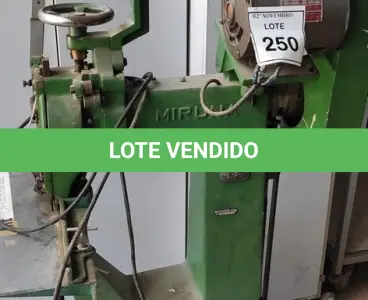 LOTE 250 - 01 GRAMPEADOR GRÁFICO INDUSTRIAL MARCA MIRUNA. (NO ESTADO) ATENÇÃO! FAZER A VISITAÇÃO ANTES DE ARREMATAR, NÃO SABEMOS SE FUNCIONA, LEILÃO NÃO TEM GARANTIA E NEM DEVOLUÇÃO, SUJEITO A POSSÍVEIS AVARIAS VISÍVEIS/OCULTAS E/OU AUSÊNCIA DE COMPONENTES.