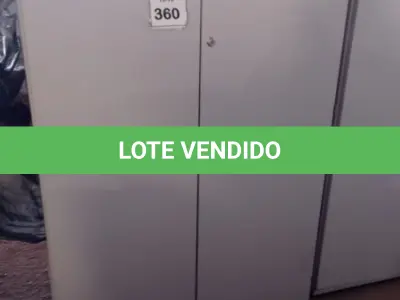 LOTE 360 - 01 ARMÁRIO ALTO PARA ESCRITÓRIO COM 02 PORTAS. (NO ESTADO) ATENÇÃO! FAZER A VISITAÇÃO ANTES DE ARREMATAR, NÃO SABEMOS SE FUNCIONA, LEILÃO NÃO TEM GARANTIA E NEM DEVOLUÇÃO, SUJEITO A POSSÍVEIS AVARIAS VISÍVEIS/OCULTAS E/OU AUSÊNCIA DE COMPONENTES.