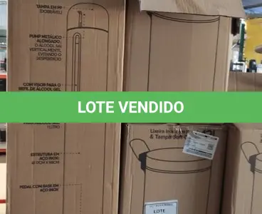 LOTE 144 - 03 LIXEIRAS INOX SEM TAMPA E 01 DISPENSE PARA ÁLCOOL EM GEL COM PEDAL. (NO ESTADO) ATENÇÃO! FAZER A VISITAÇÃO ANTES DE ARREMATAR, NÃO SABEMOS SE FUNCIONA, LEILÃO NÃO TEM GARANTIA E NEM DEVOLUÇÃO, SUJEITO A POSSÍVEIS AVARIAS VISÍVEIS/OCULTAS E/OU AUSÊNCIA DE COMPONENTES.